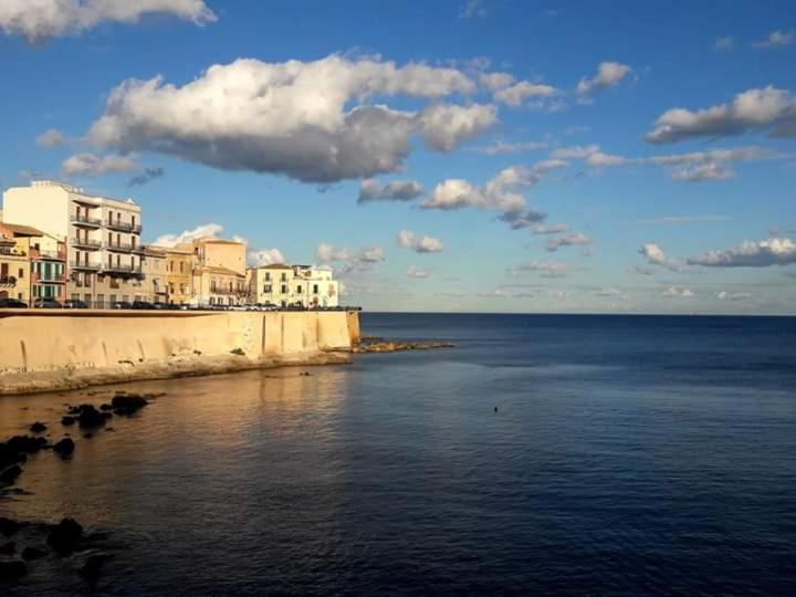 Ortigia House Apartamento Syracuse Exterior foto